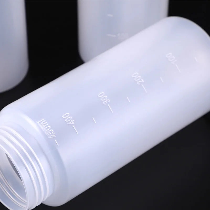 Large Squeeze Condiment Bottles with Nozzles Ketchup BBQ Sauces Olive Oil Bottle Dispenser Squeeze Sauce Bottle Kitchen Gadget