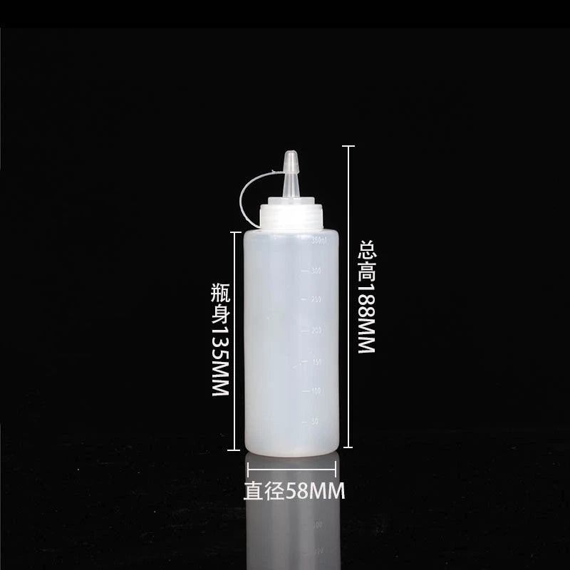 Large Squeeze Condiment Bottles with Nozzles Ketchup BBQ Sauces Olive Oil Bottle Dispenser Squeeze Sauce Bottle Kitchen Gadget